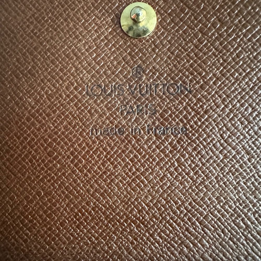 Louis Vuitton Monogram Bifold Wallet with Dust Bag - Authentic - Picture 6 of 13